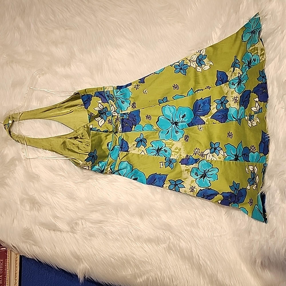 🎉 Host pick🎉 Ombre  halter style  dress 95% cotton sz 6 floral vacation  ready - Picture 8 of 13
